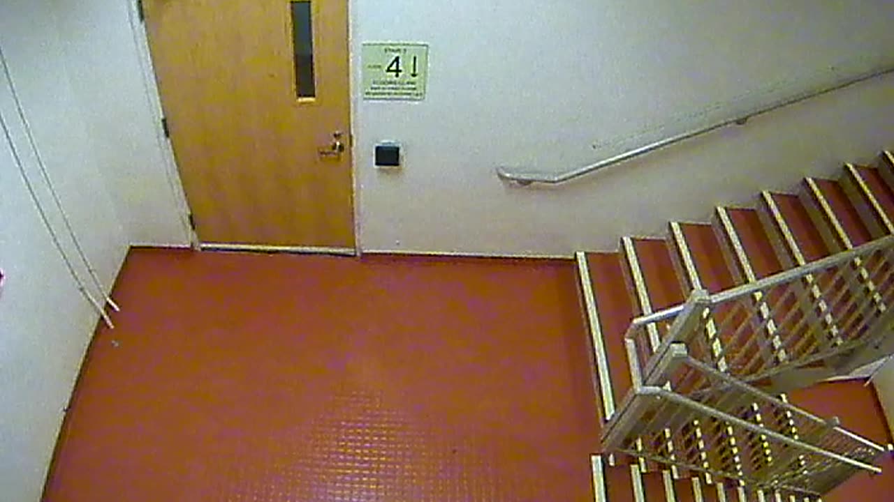 8414OHOB04Stair3_2021-01-05_06h02min20s033ms.mp4