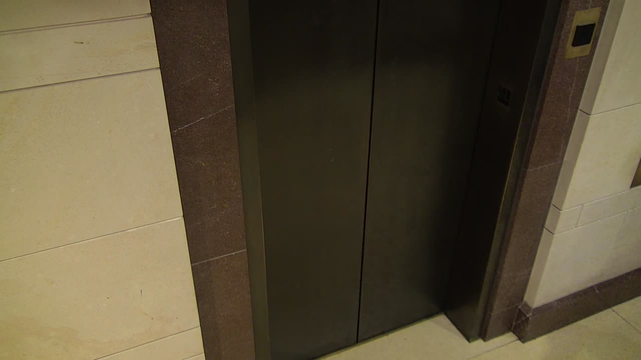 7026CVCSLElevatorLobbyAtriumSVC312_2021-01-05_04h40min01s093ms.mp4