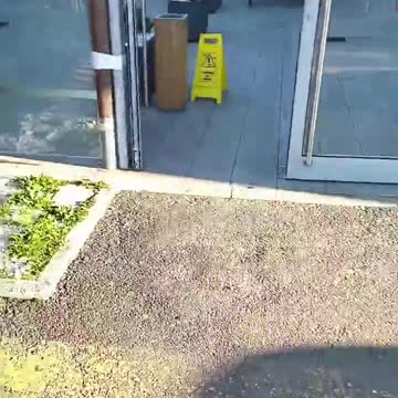 Florence Italy today, 3 police cars stop at Mcdonalds checking to see if people have their Green Passes