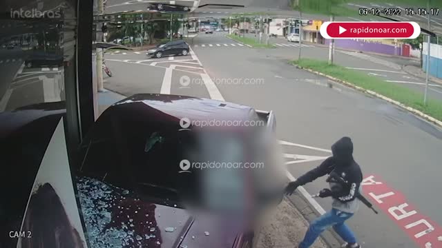 Vídeo mostra momento em que homem é executado com tiros de fuzil em Rio Claro