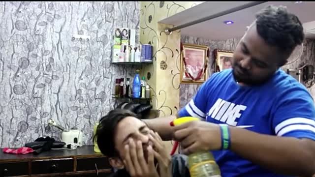 Foreign funny video Barber funny famous scene