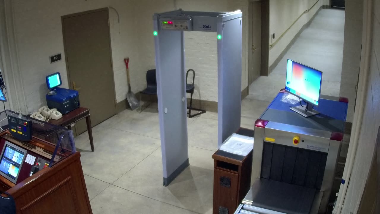 5133CHOBBAGarageScreening2_2021-01-05_05h57min31s627ms.mp4