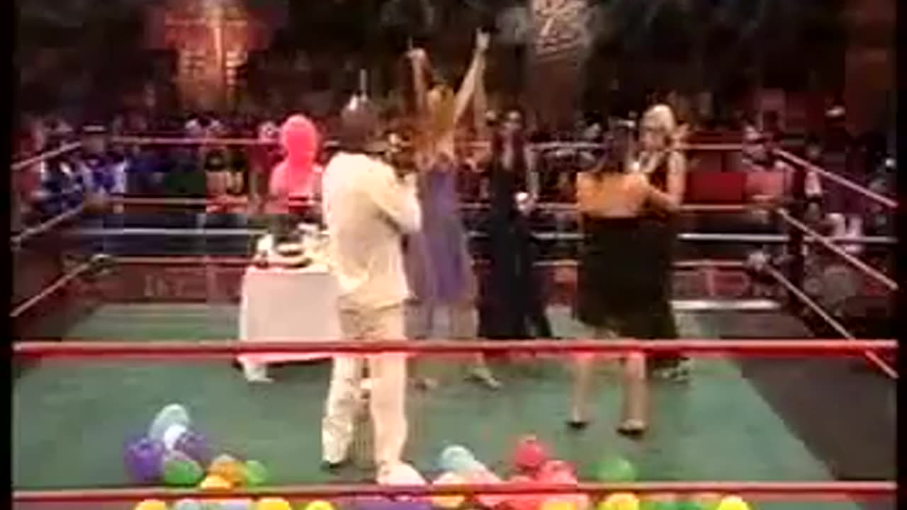 Food fight in wrestling ring