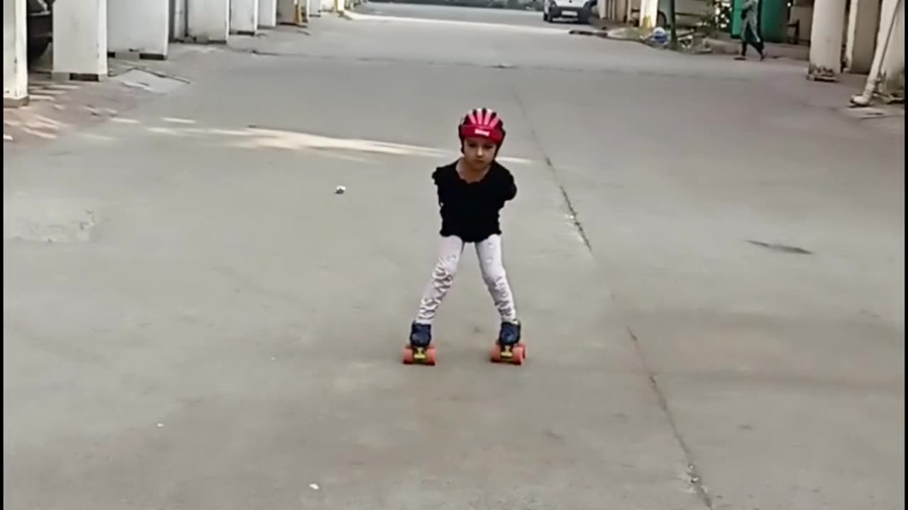 Body bend practice while skating| Skating | Skating girl #rumble #rumble studio #Harshalidhankhola