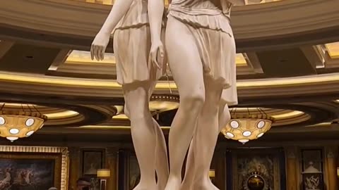 Walking🚶‍♂️into Caesars Palace Lobby Las Vegas