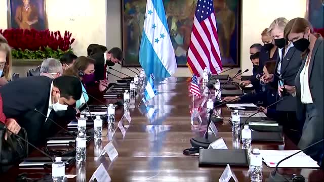 Harris meets first female President of Honduras