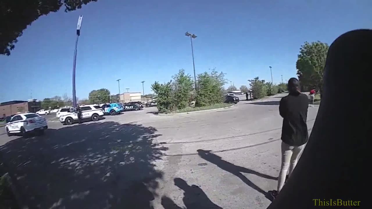 Bodycam shows Tulsa police officers responding to a fatal shooting at north Tulsa QuikTrip