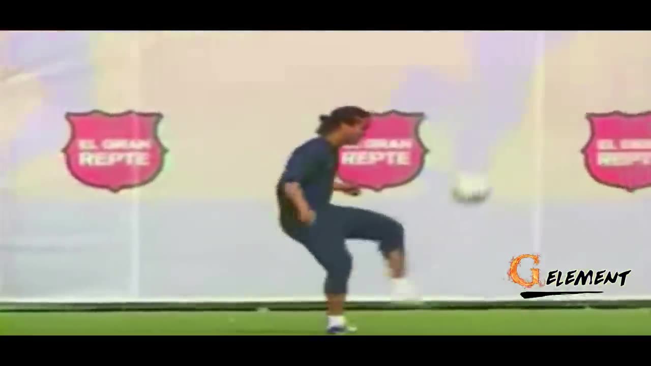 Ronaldinho ● Insane Freestyle Tricks