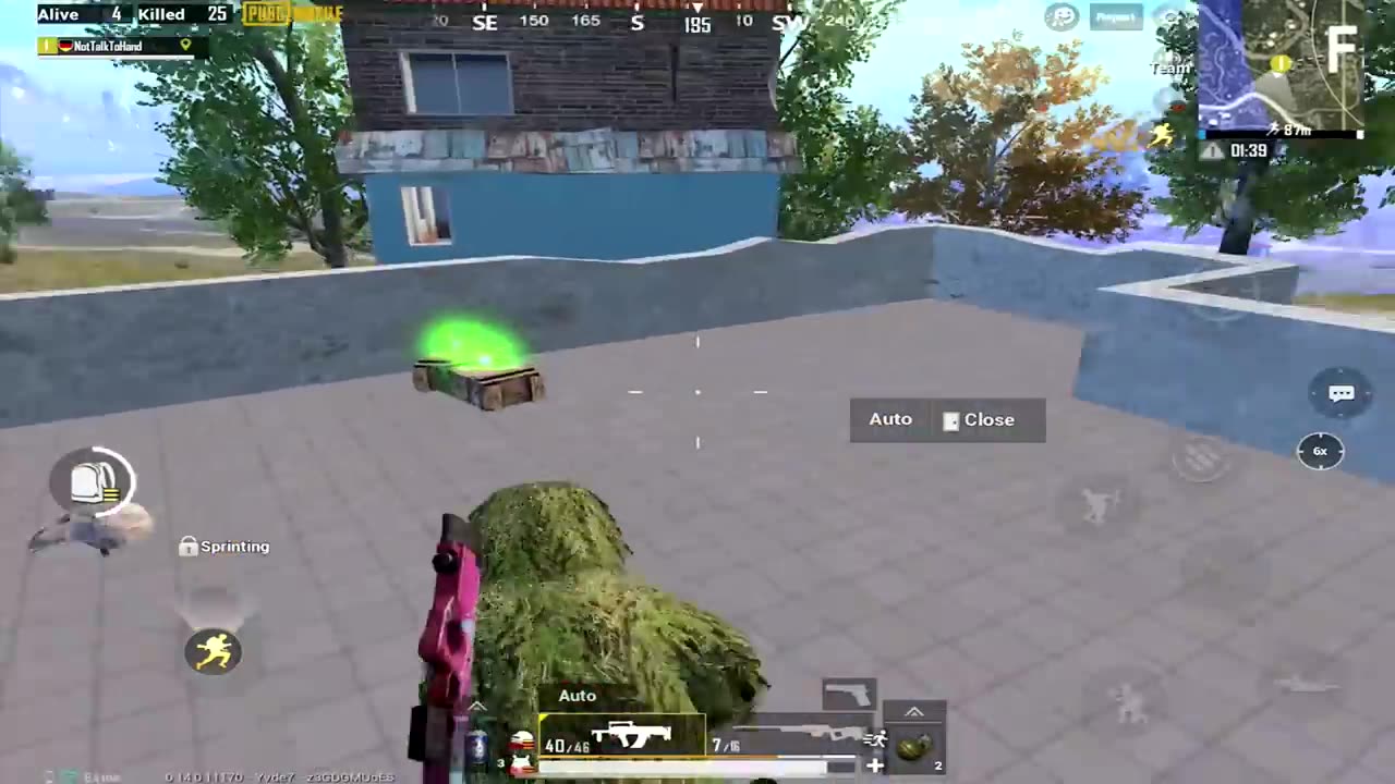 Every PUBG Player will watch this insane Fight