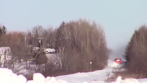 EPIC CATCH! Dashing Thru the Snow - CN Train 406 West at Salisbury, NB (Feb 3, 2