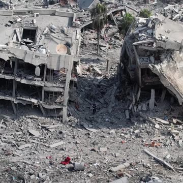 I Am Motaz and I Will Show You the Massive Destruction That Happened to Al Zahra City