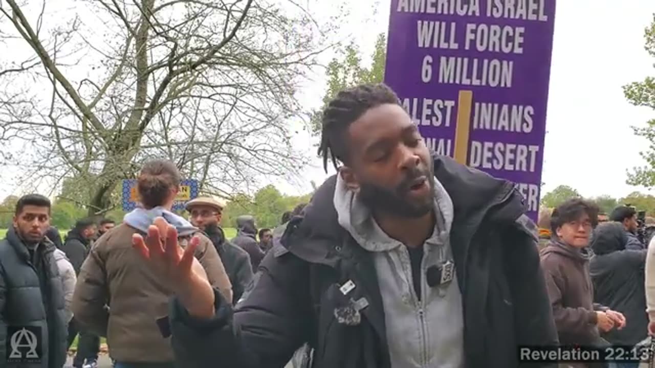 Speakers Corner - Smile2jannah Gets Caught Harassing Jews In The Park, David Has