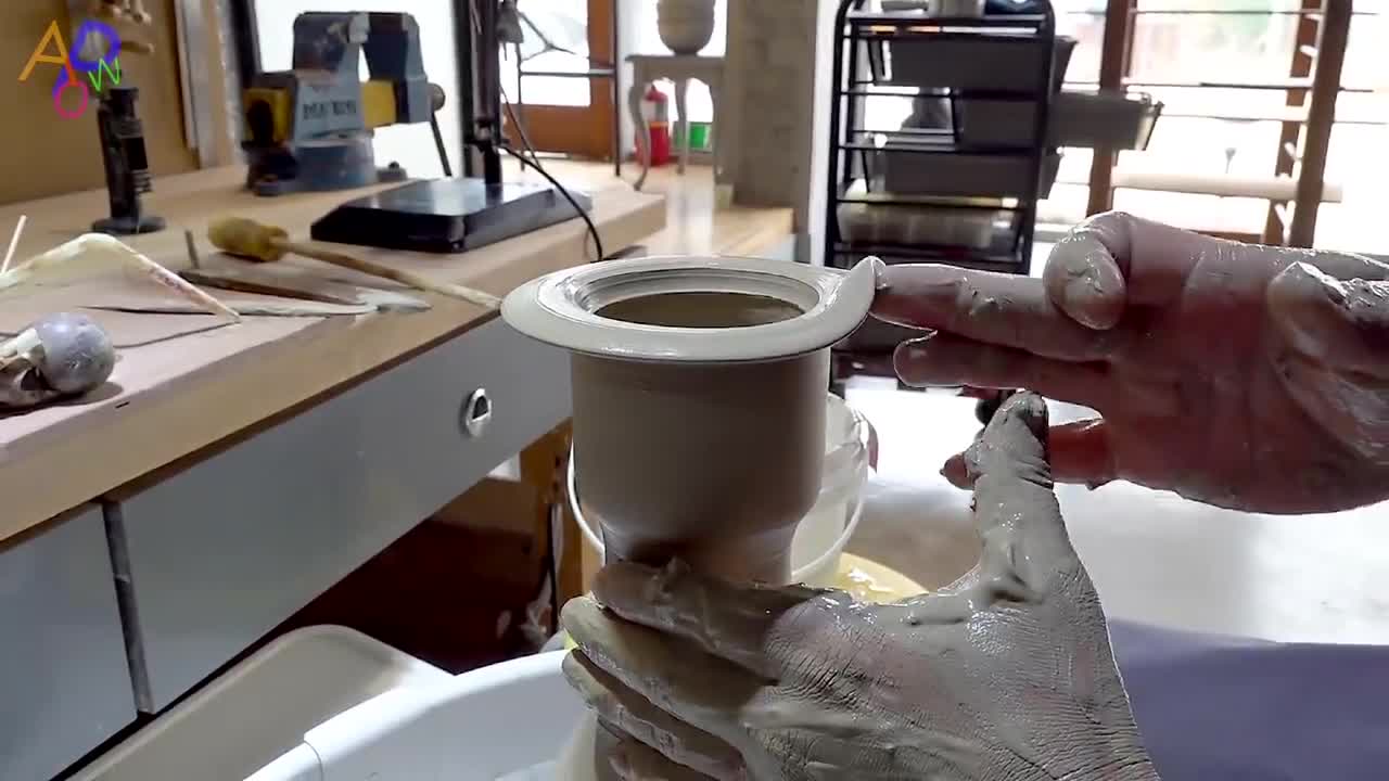 Luxury Teapot Making Process. Korean Pottery Master Craftsman-10
