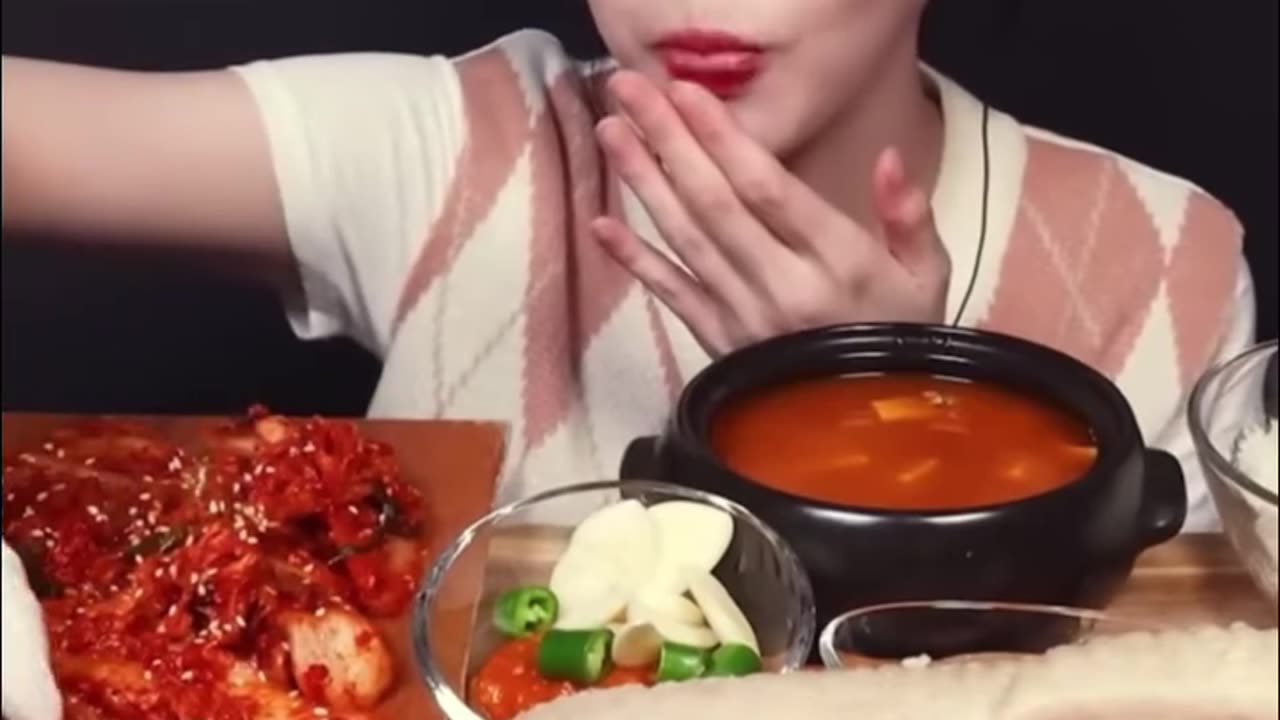 asmr food video