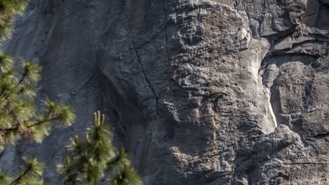 Petzl athlete Emily Harrington sends Golden Gate (5.13 VI) in El Capitan