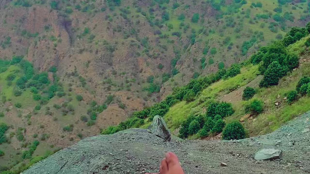 Unseen pakistani village, at the top up coldest mountain in the world.