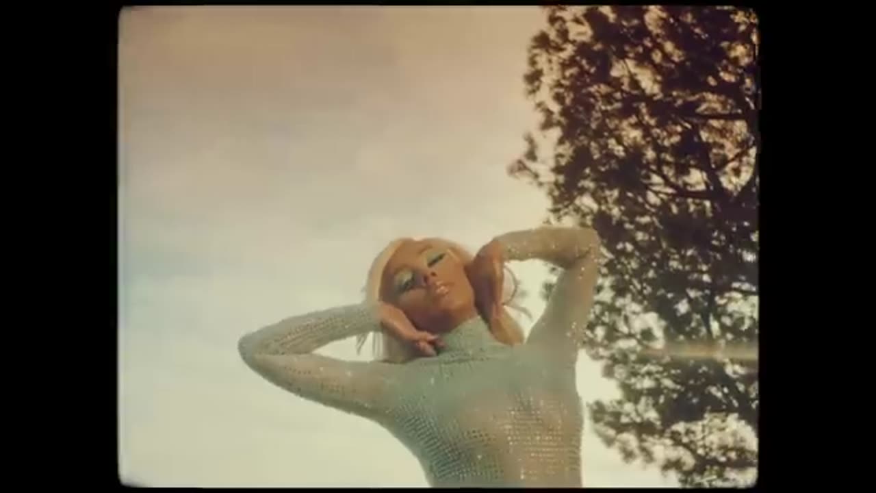 Doja Cat - Say So (Official Video)