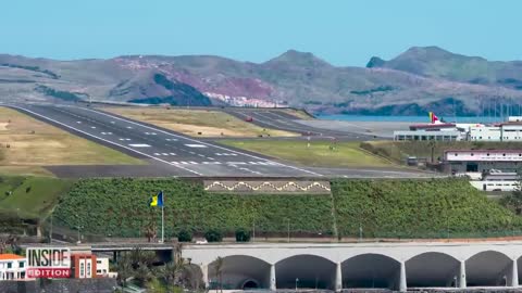 Ryanair Pilot Nails Scary Landing