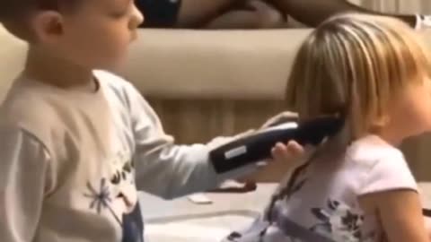 Kid's funny reaction