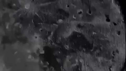 painting the moon
