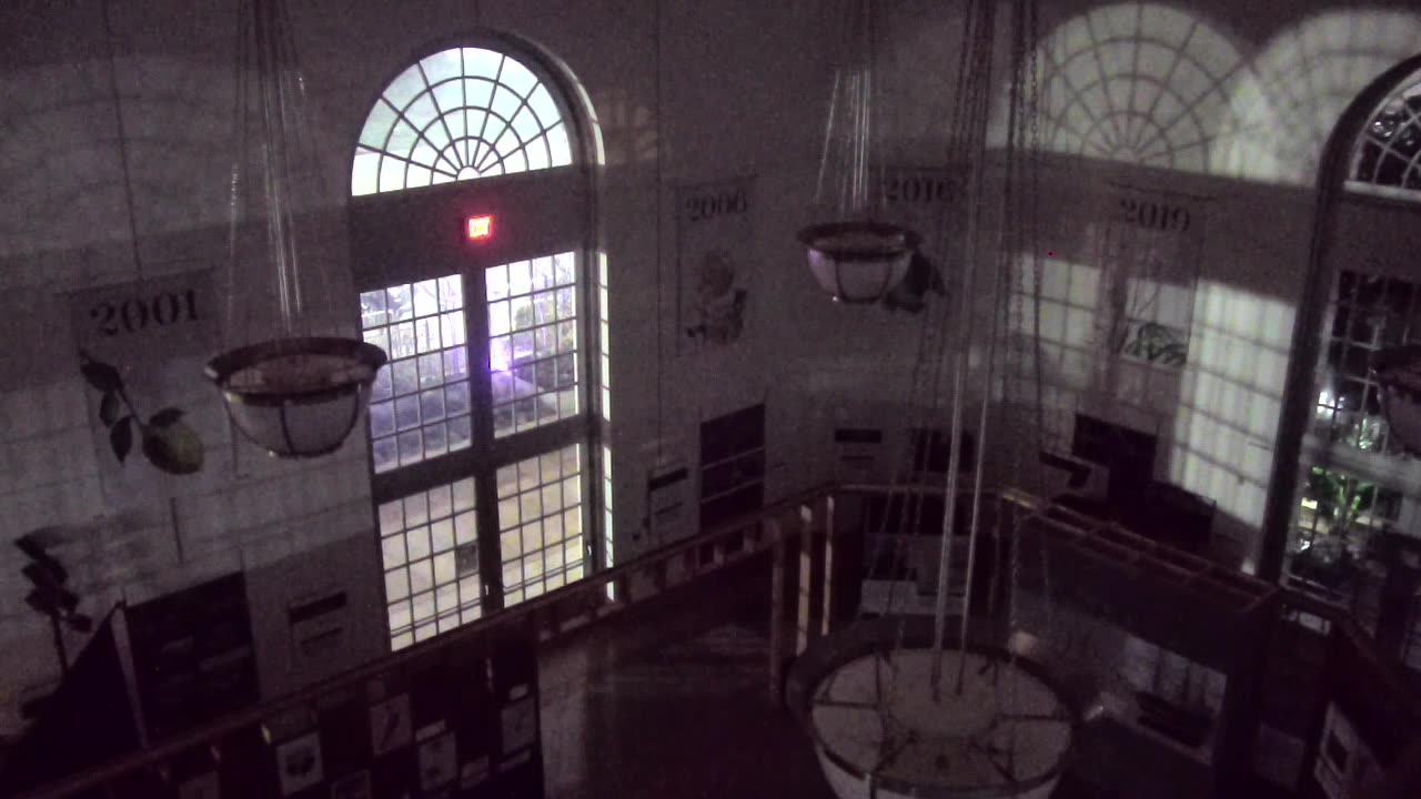 4012BGCO01EastHall_2021-01-05_01h00min01s097ms.mp4