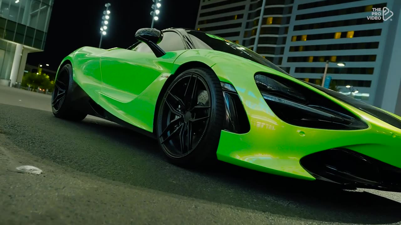 MCLAREN 720s VS LAS VEGAS NIGHTS- Which O