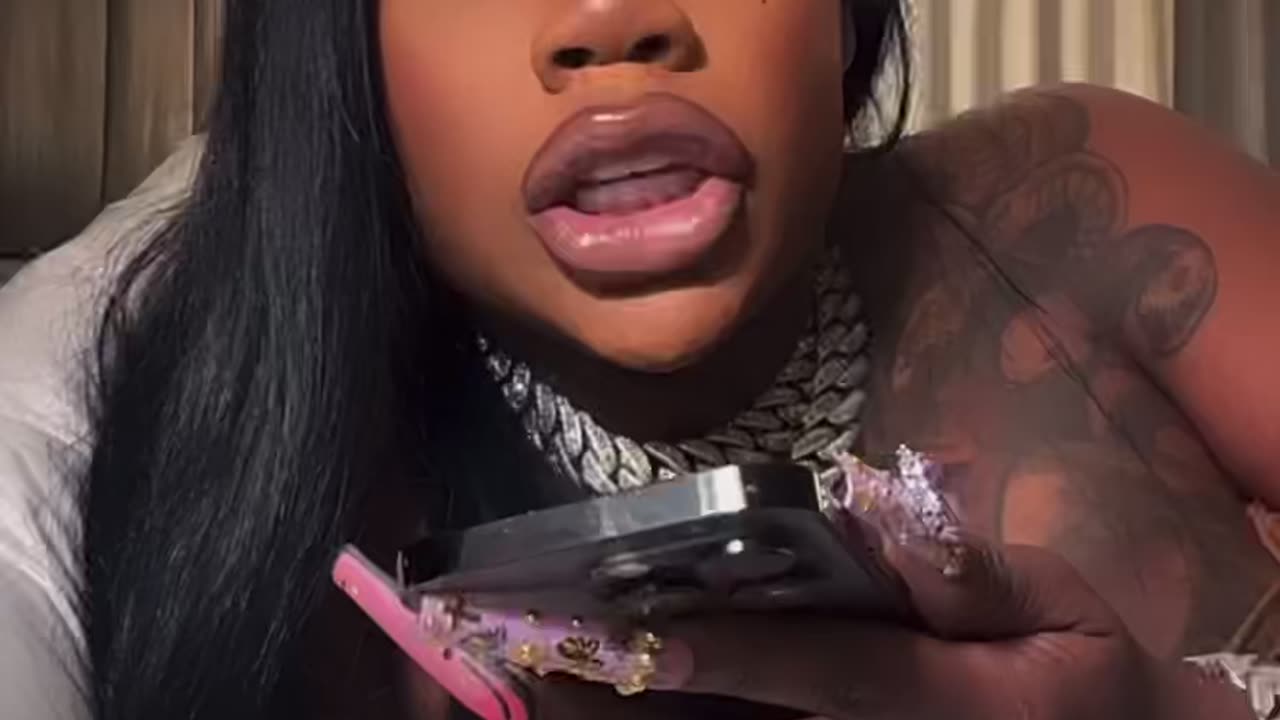 Sukihana funny livestream 🤣😱