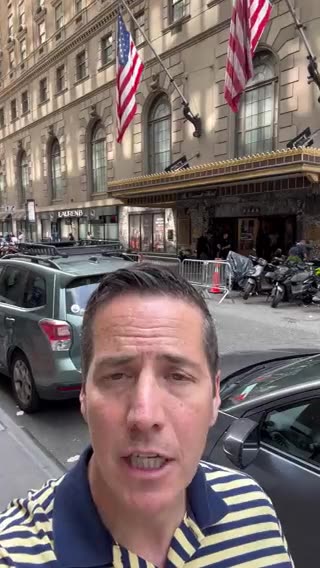 The world laughs at the U.S. decline.