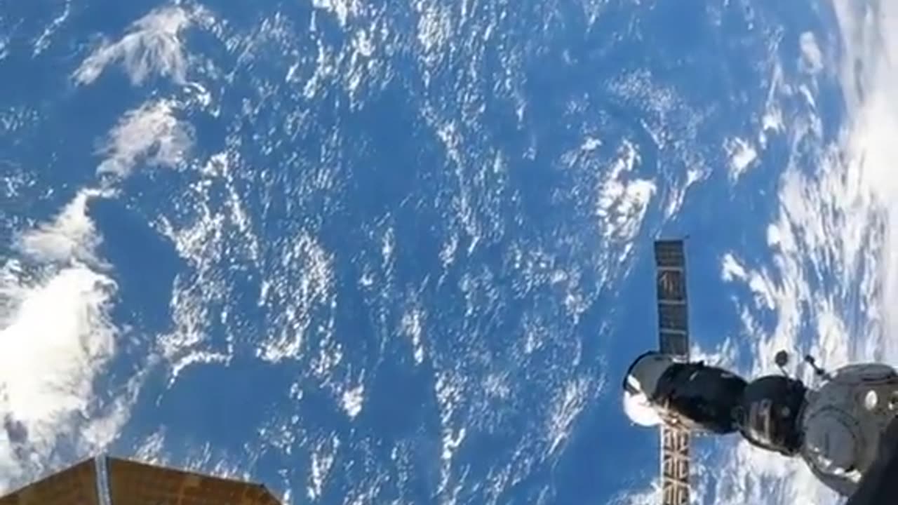 ISS operating space // spaces video