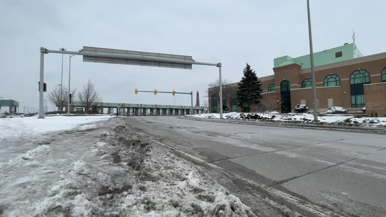 Noon Tuesday Booths entering Canada Ambassador Bridge Windsor/Detroit