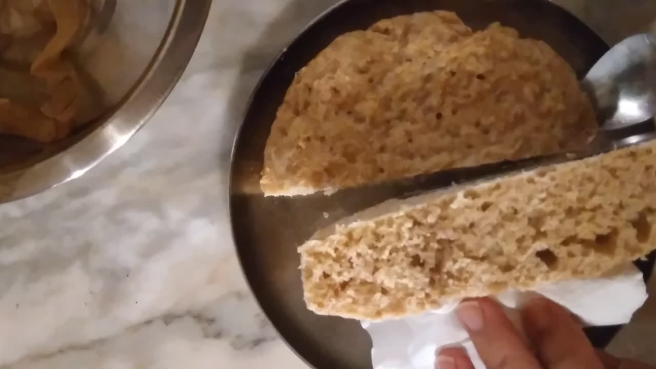 And here it is : lazy no water no knead bread