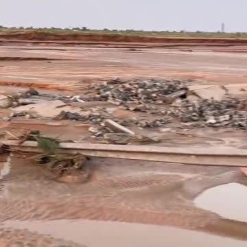 A different perspective to Dubai: The unchanging end of the ceaseless intervention in nature.