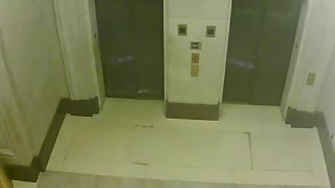7215USCS02Elevator1718Lobby_2021-01-05_01h00min00s047ms.mp4