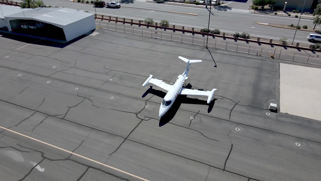 Compare plane animated explainer video
