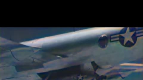 Strange US experimental fighter 1950 unveiled #Colourized footage 🇺🇸 ✈️ 🎥