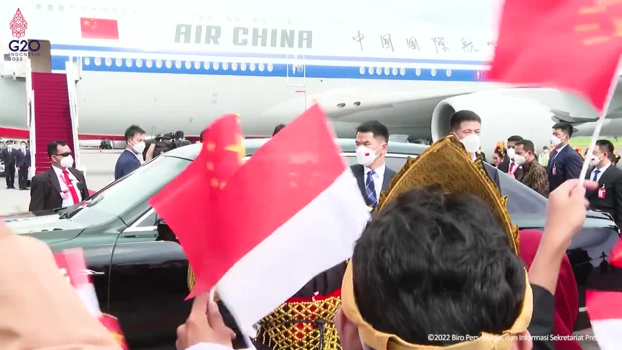 The President of the People's Republic of China Arrives in Bali to Attend the G20 Summit