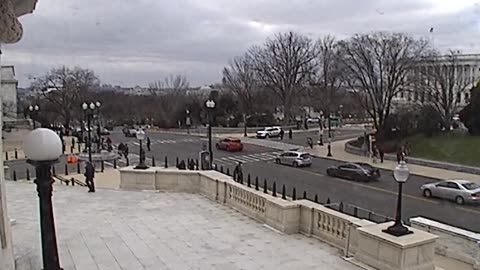 5144CHOB02RotundaExitExterior_2021-01-06_13h00min00s747ms.mp4