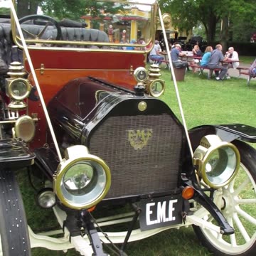 1909 EMF Touring Car