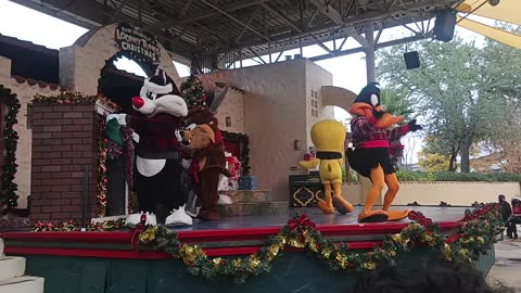 Looney Tunes Christmas