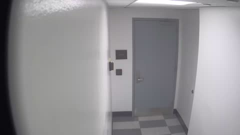 6141RHOBG1G101DStairwayLobbyEntry_2021-01-05_00h20min01s707ms.mp4