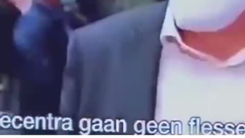 שר הבריאות הבלגי מקבל "חיסון" עם המחט הנעלמת