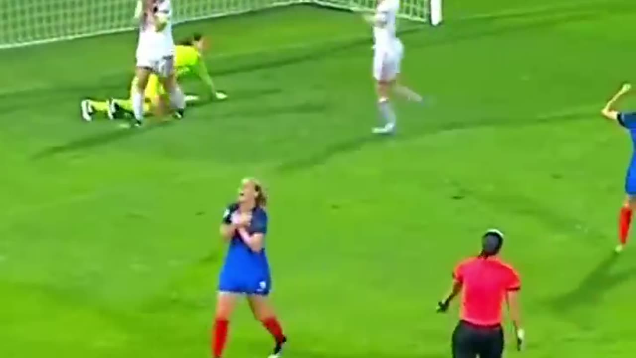 Some crazy women's football moments