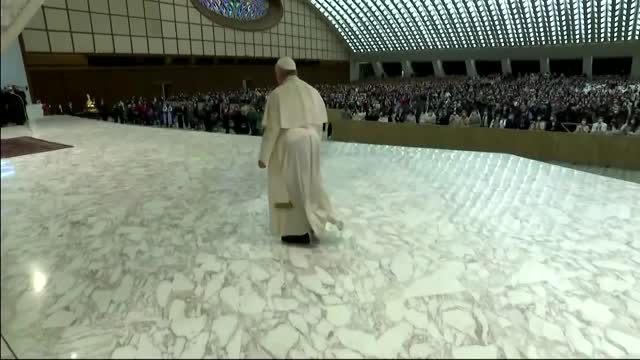 Pope: Ukraine threat causes 'great pain in my heart'