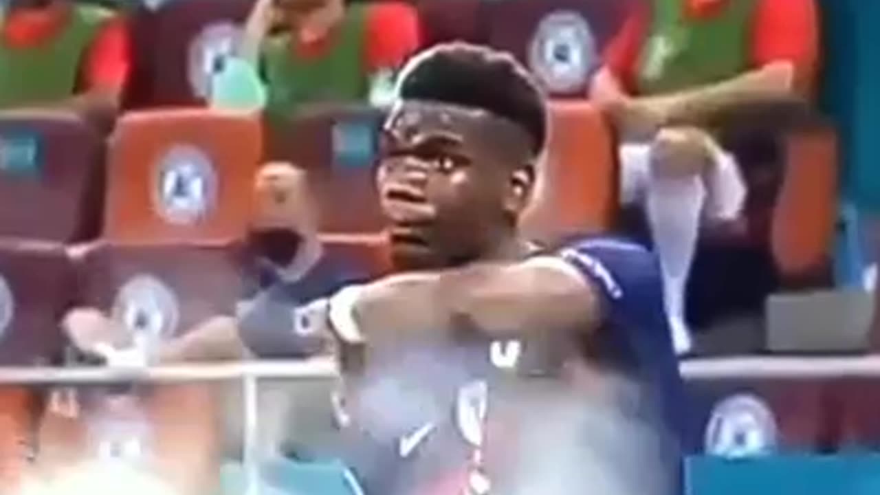 Football celebrities amaze fans with amazing dance moves