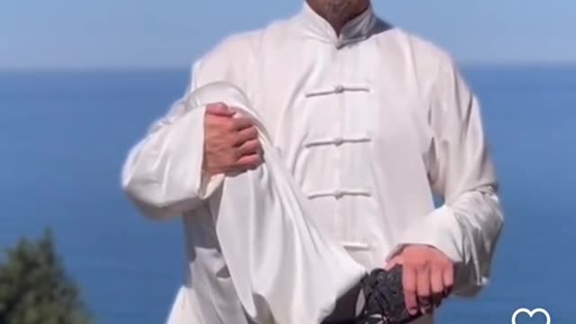 10 Second Hip Flexibility for Tai Chi Adjust to your abilities.