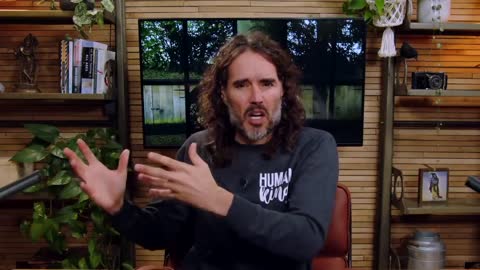 Russell Brand reacts to Trudeau’s recent interview