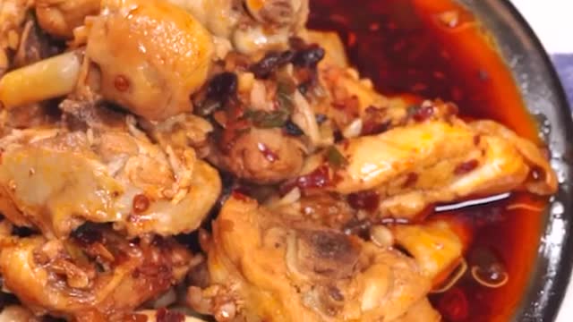 Old godmother's steamed chicken thighs are simple and delicious