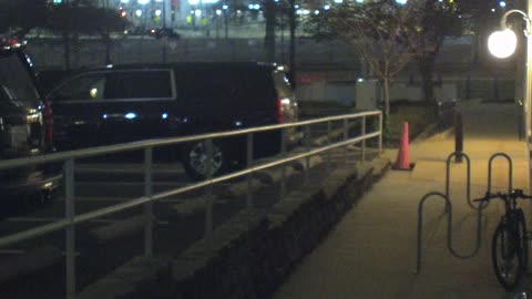 1669HQOB01SouthwestWalkway_2021-01-05_03h00min01s473ms.mp4