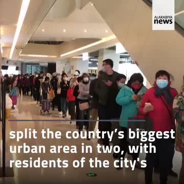 Massive queues at supermarket as Shanghai residents stock up for lockdown