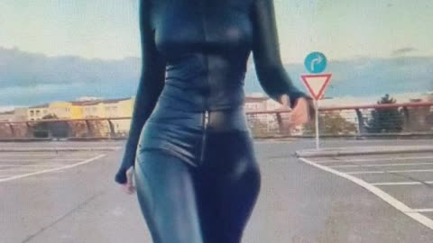 Sexy Leather Outfit 👄💋👠